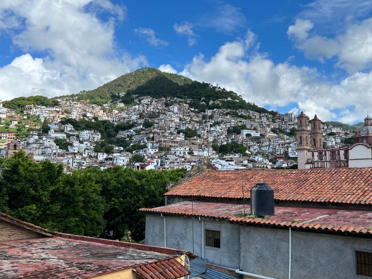 Luna Taxco de Alarcon Dış mekan fotoğraf